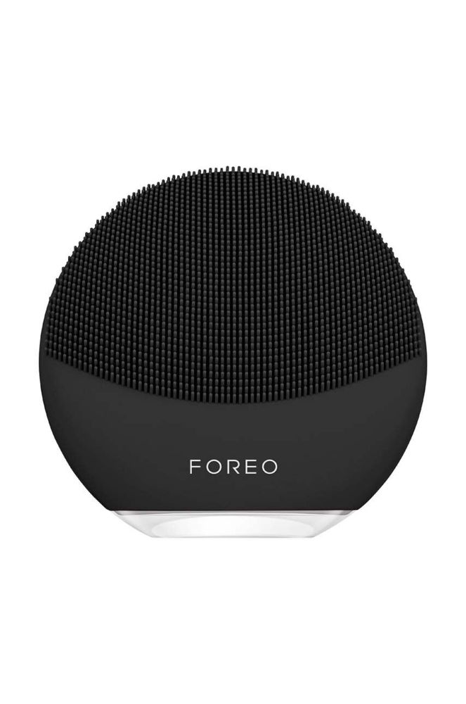 Щітка для масажу та очищення шкіри обличчя FOREO LUNA™ Mini 3 колір чорний (3178000)