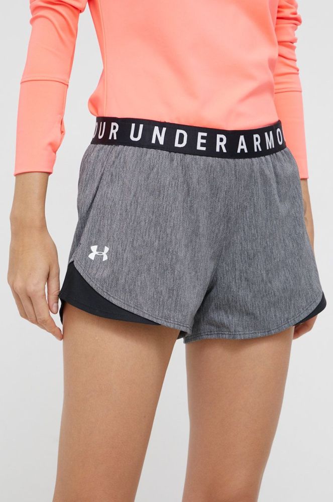 Шорти для тренувань Under Armour Play Up Twist 3.0 жіночі колір чорний однотонні середня посадка 1349125-819