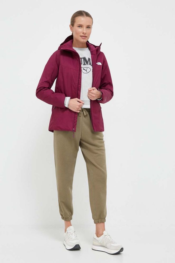 Куртка outdoor The North Face Quest колір бордовий